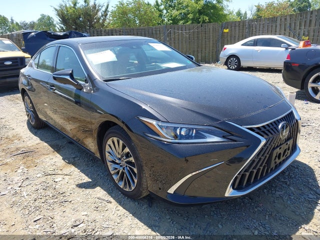 Salvage Lexus Es Image