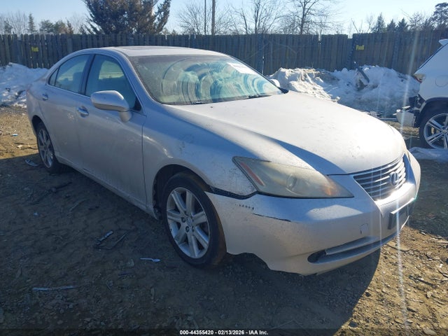 Salvage Lexus Es Image