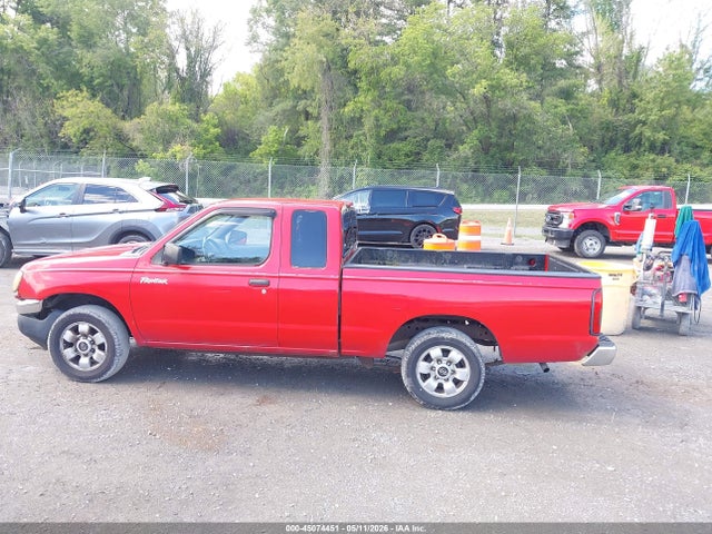 Nissan Frontier Xe