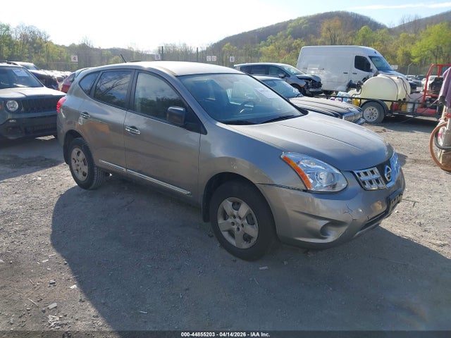 Salvage Nissan Rogue Image