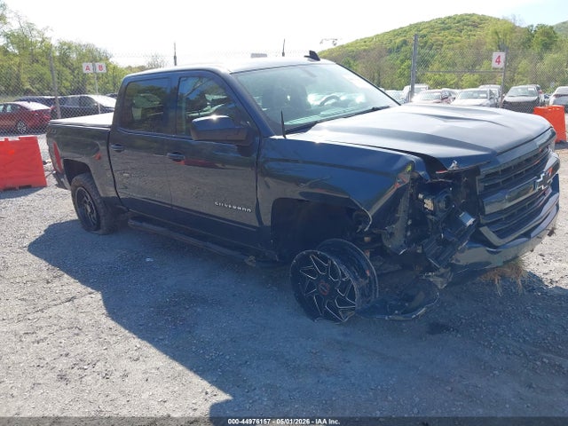 Salvage Chevrolet Silverado 1500 Image