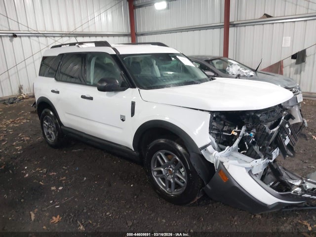 Salvage Ford Bronco Image