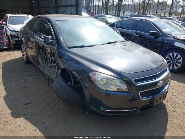 Salvage Chevrolet Malibu Image