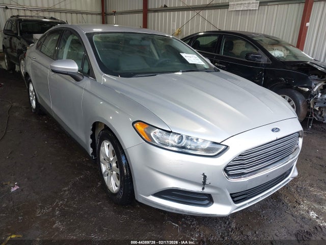 Salvage Ford Fusion Image