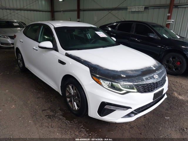 Salvage Kia Optima Image
