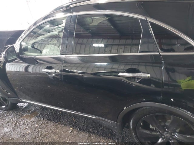 INFINITI Qx