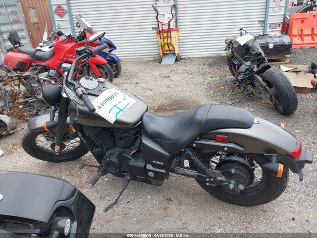 Honda Vt750 C2b