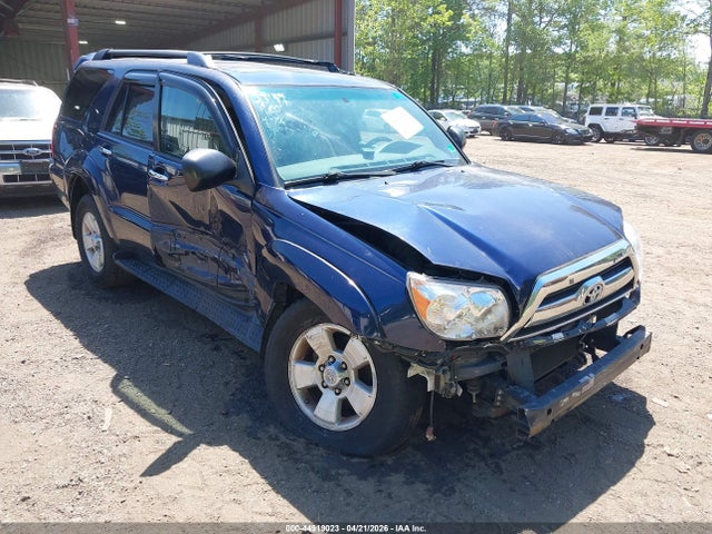 Salvage Toyota 4Runner Image