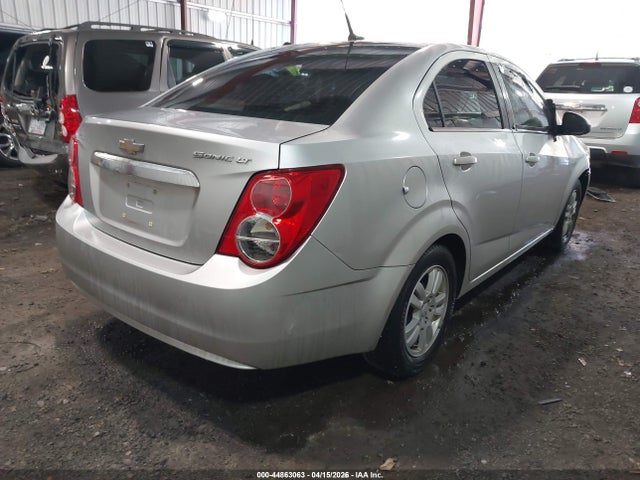 Chevrolet Sonic Lt Auto