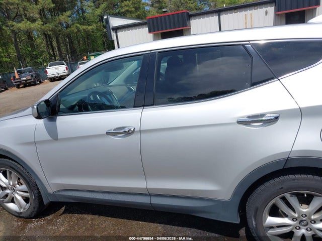 Hyundai SANTA FE Sport 2.0t