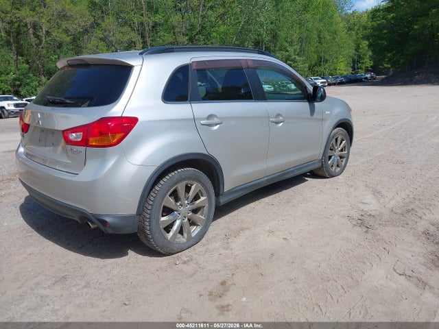 Mitsubishi Outlander Le