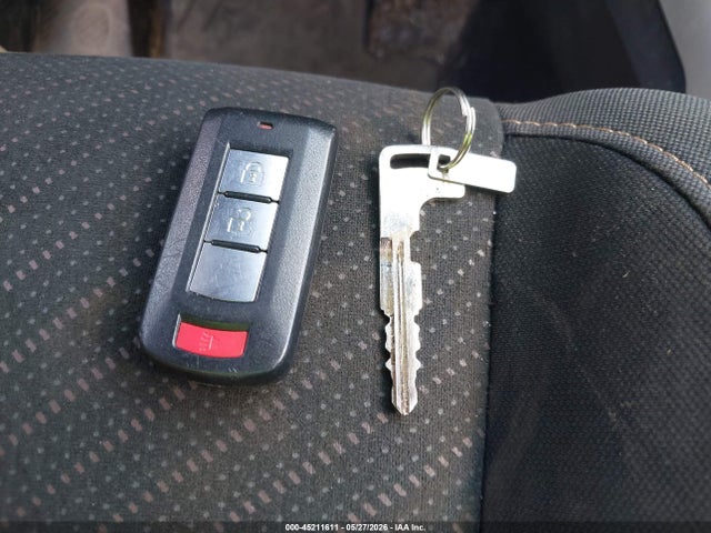 Mitsubishi Outlander Le