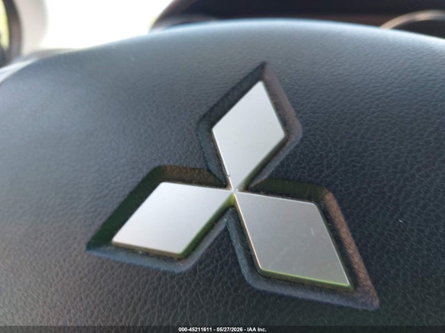 Mitsubishi Outlander Le