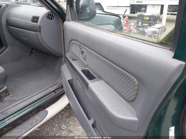 Nissan Xterra Xe