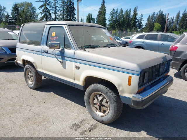 Salvage Ford Bronco Image
