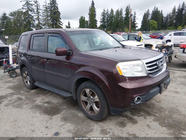 Salvage Honda Pilot Image