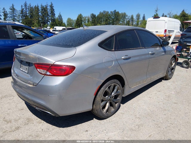 Chrysler 200 S
