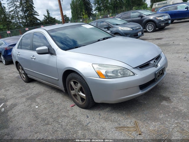 Salvage Honda Accord Image