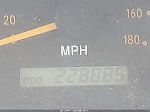 Toyota Tundra Sr5 V8