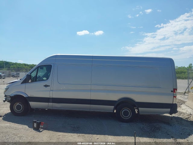 Mercedes-Benz Sprinter 2500 High  Roof