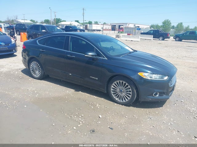 Salvage Ford Fusion Image