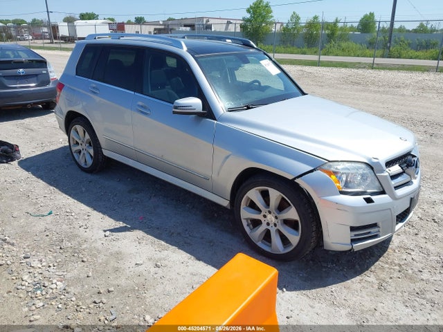 Salvage Mercedes-Benz GLK Image