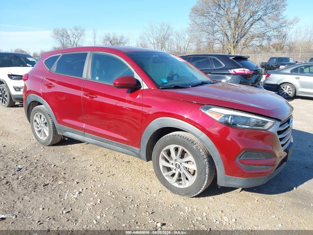 Salvage Hyundai TUCSON Image