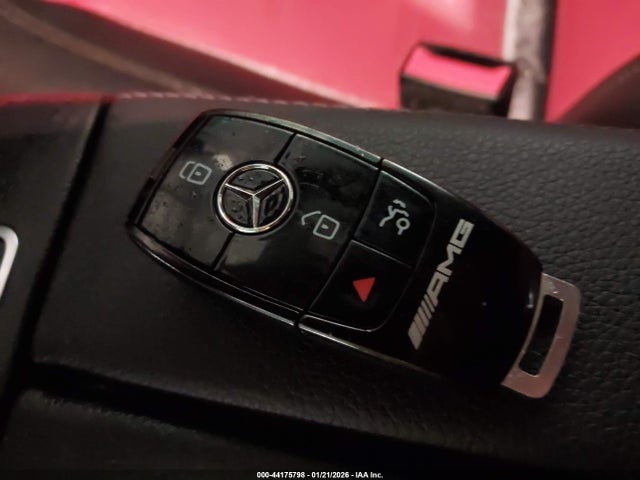 Mercedes-Benz GLA 4matic