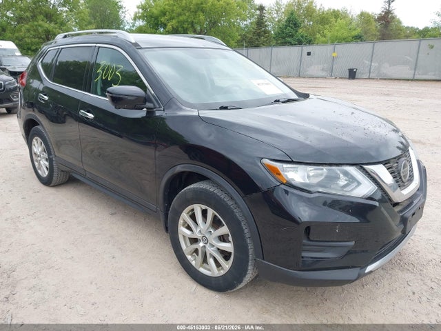 Salvage Nissan Rogue Image