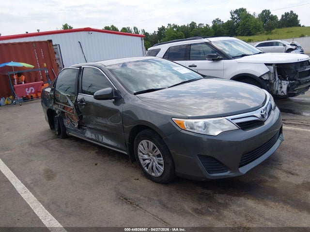 Salvage Toyota Camry Image