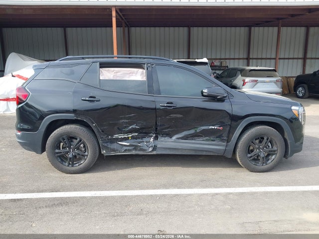 GMC Terrain Awd At4