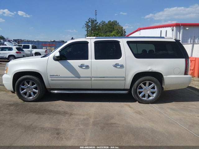 GMC Yukon Denali