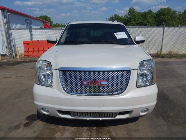 GMC Yukon Denali