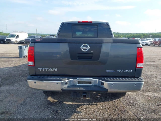 Nissan Titan Sv
