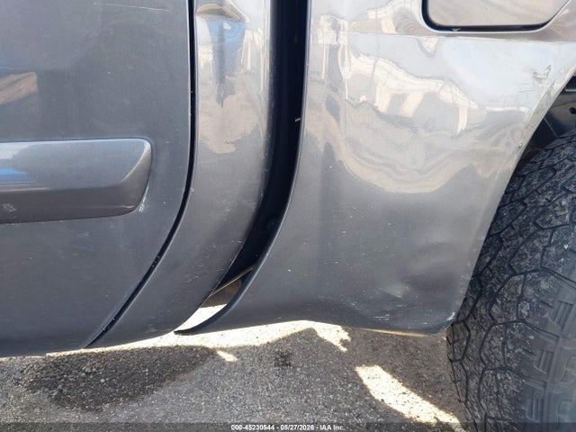 Nissan Titan Sv