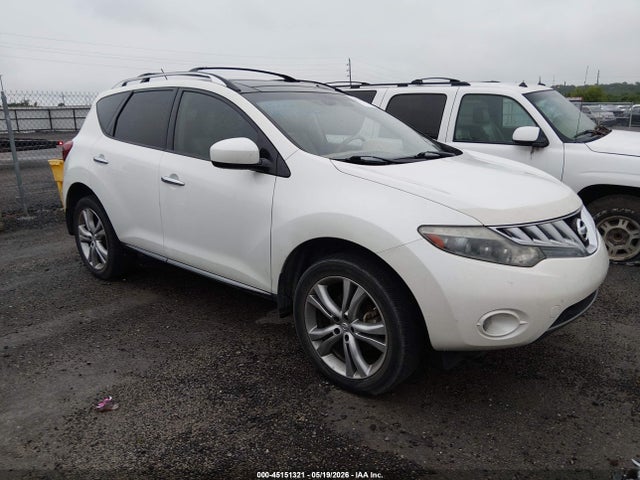 Salvage Nissan Murano Image