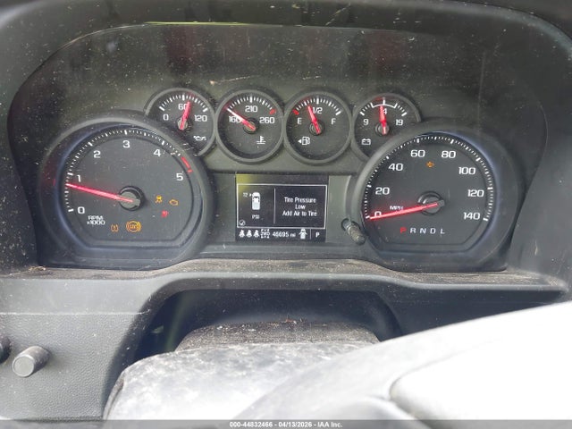 Chevrolet Silverado 2500 4wd  Standard Bed Custom
