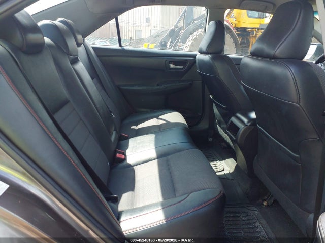Toyota Camry Se