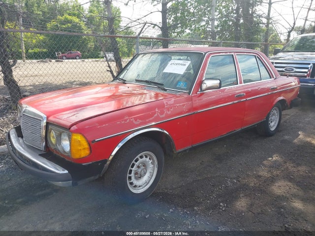Mercedes-Benz 300 Dt