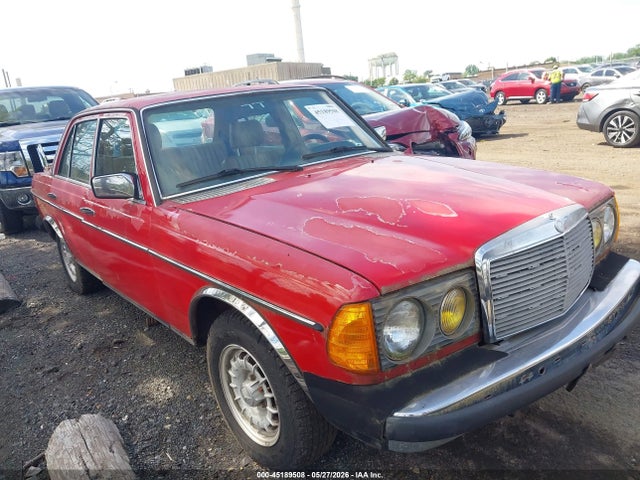 Mercedes-Benz 300 Dt