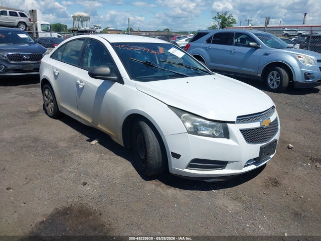 Salvage Chevrolet Cruze Image
