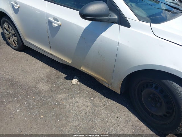 Chevrolet Cruze Ls Auto