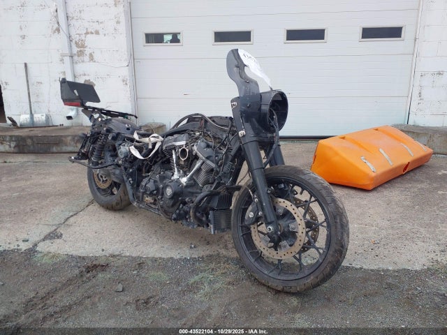 Salvage Harley-Davidson Flhrxs Image