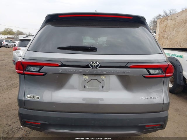 Toyota Grand Highlander Platinum