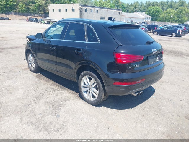 Audi Q3 2.0t Premium Plus