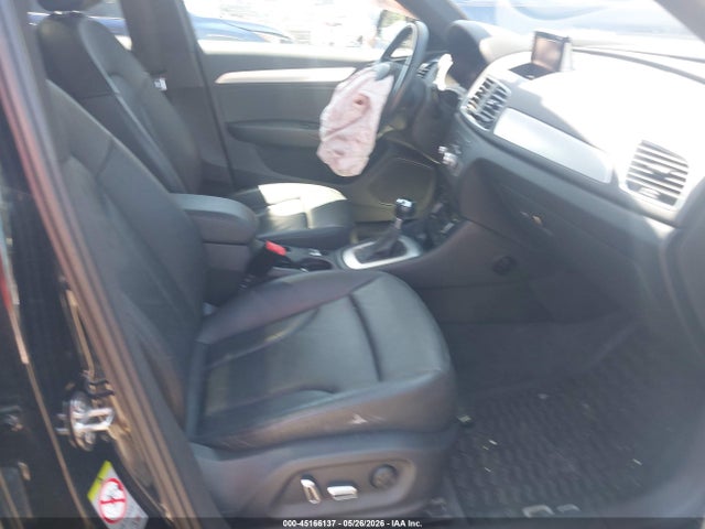 Audi Q3 2.0t Premium Plus