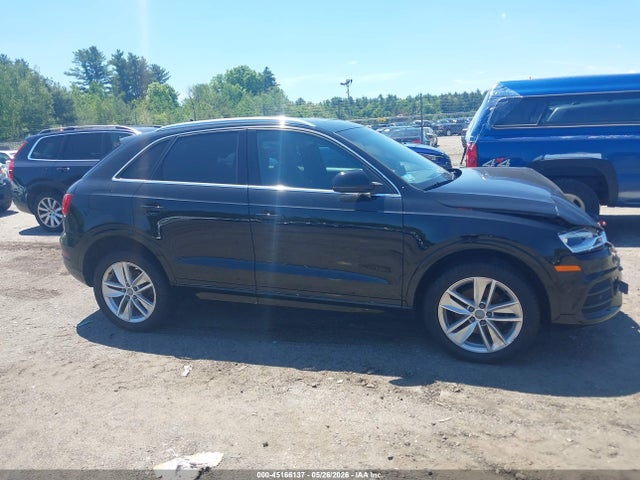 Audi Q3 2.0t Premium Plus