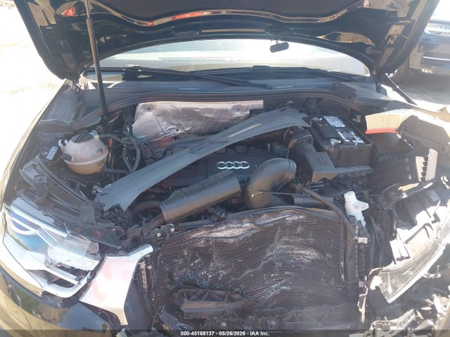 Audi Q3 2.0t Premium Plus