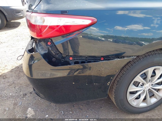 Toyota Camry Le