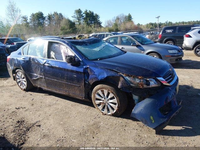 Salvage Honda Accord Image